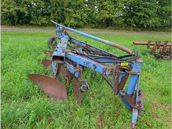 Ford 4 Furrow Trip Beam Plow