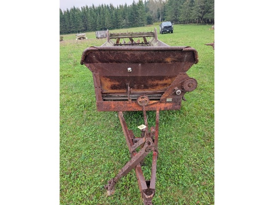 New Holland Manure Spreader