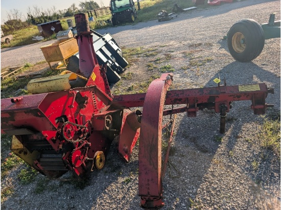 New Holland 707 3PTH Forage Harvester With Corn & Hay Heads