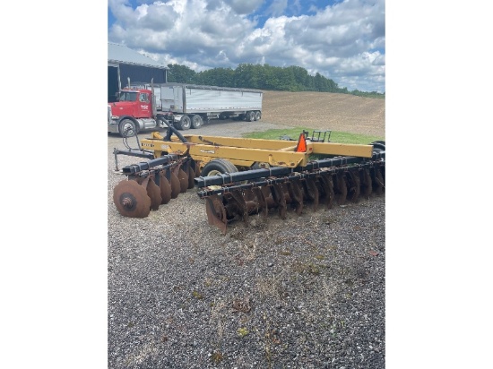 2010 Ezee On Offset Disc Model 1375