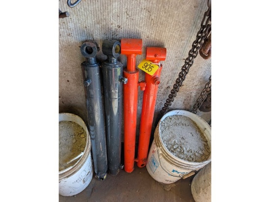 4 Unused Hydraulic Cylinders 20"X2" & 20"x2.5"