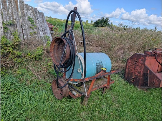 Sprayer With Pump