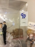 WEDDING CAKE TOPPERS