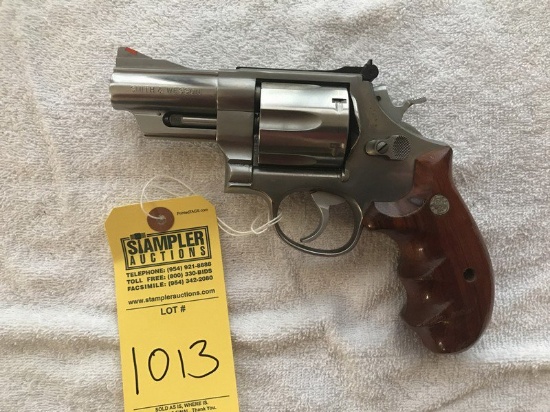 SMITH & WESSON .44 MAGNUM 2.5'' BARREL MODEL 629-1 - SERIAL No. BAF9608