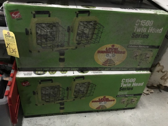 C1500 TWIN HEAD SERIES HALOGEN WORKLIGHT WITH TRIPOD (NEW IN BOX)