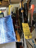 LARGE LOT ASSORTED SCREWDRIVERS