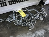 CHAIN WITH HEAVY DUTY TOW HOOKS