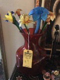 GLASS VASE WITH 8 GLASS FLOWERS