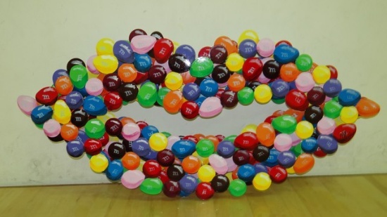 ARTWORK / METAL WALL SCULPTURE - ''MELTS IN YOUR MOUTH'' - DAVID KRACOV - NUMBERED 32/55 - 22x49