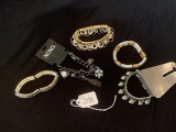 ASSORTED BRACELETS & NECKLACES