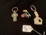 ASSORTED PIECES - KEYCHAINS, ETC