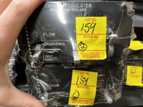 OXYGEN REGULATOR PANEL PRESSURE DEMAND