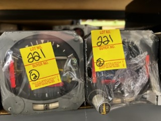 COLLINS FLIGHT DIRECTOR INDICATORS - 522-3487-004 / 522-3908-001