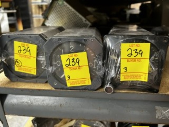 ASSORTED IVSI ALTIMETER - 2- SLZ9200 / 1- B25946-10-006