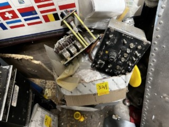 LOT ASSORTED AIRPLANE PARTS
