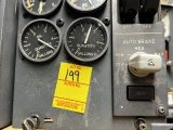 INSTRUMENT / GAUGE PANEL WITH 5 GAUGES & SWITCHES - FLAP POSITION INDICATOR
