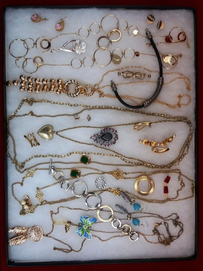 Gold Tone Necklace,Earring, Bracelet & Brooch Lot