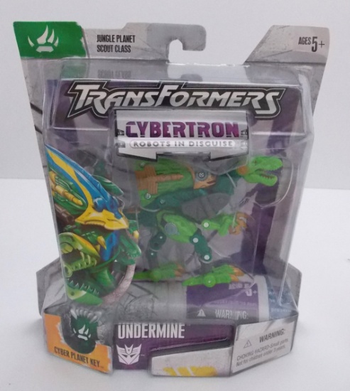 Undermine Cybertron Scout Class Transformers Action Figure