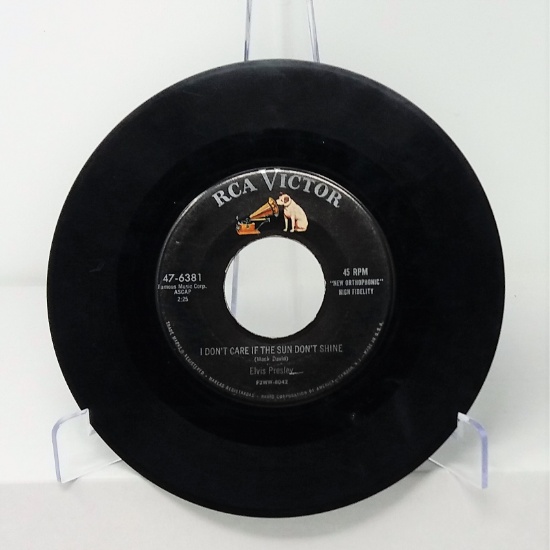 Elvis Presley "Good Rockin Tonight/I Dont Care If The Sun Dont Shine" 45 RPM RCA Black Label Record