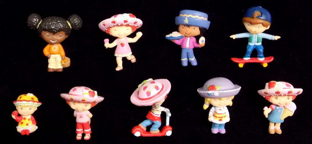 strawberry shortcake miniature figures