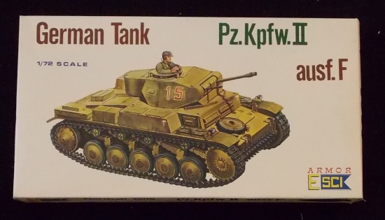 Armor / ESCI 1/72 Scale German Panzer Kampfwagen II Ausf F. Tank Model Kit