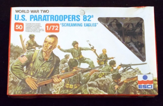 ESCI ERTL - 1/72 Scale WWII U.S. Paratroopers 82nd "Screaming Eagles"