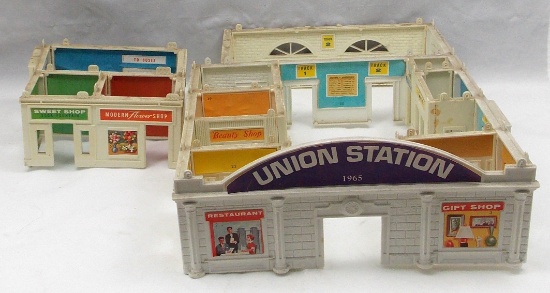 1965 Remco Thimble City Union Station Building Playset Pieces