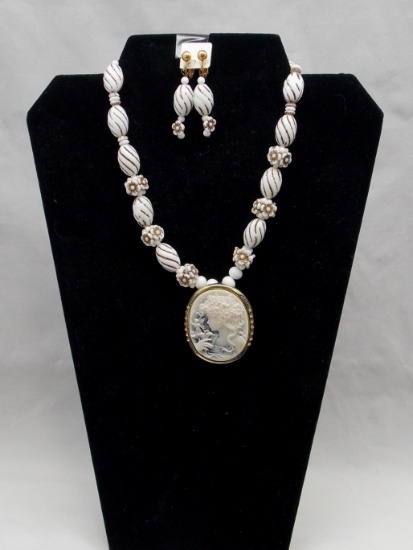 Necklace & Earring Set w/ Cameo Pendant