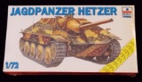 ESCI ERTL - 1/72 Scale German JagdPanzer Hetzer Tank Military Vehicle