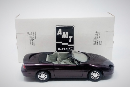 1996 Chevy Camaro Convertable Cyclamen Metallic 8903EO AMT/ERTL Dealer Promo Car