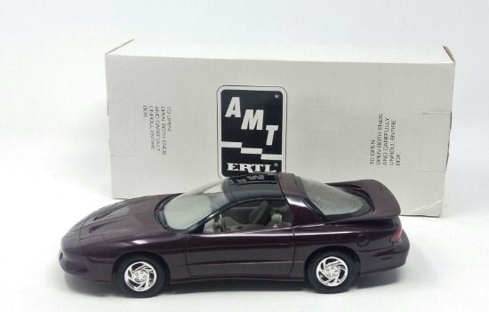 1995 Pontiac Trans Am Cyclamen Metallic 6560EO AMT/ERTL Dealer Promo Car