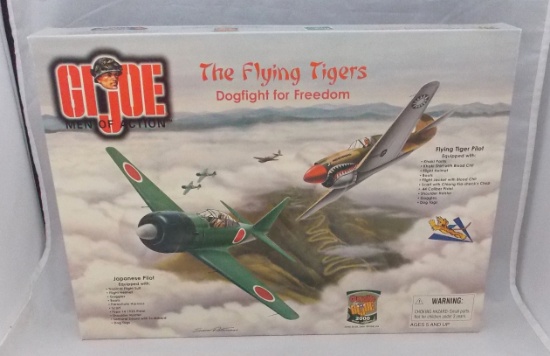 Flying Tigers 2000  GI Joe Convention Exclusive Collectible Display Box