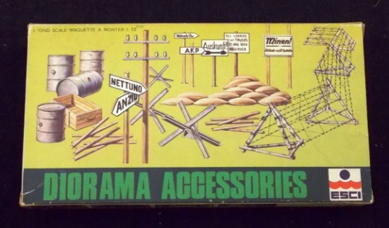 ESCI 1/72 Scale WWII Diorama Accessories Model Kit