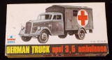 ESCI 1/72 Scale German Truck Opel 3,6 Ambulance  Military Vehicle Model Kit