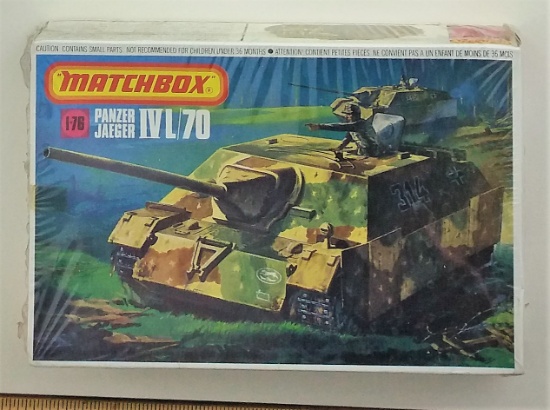 Matchbox - 1/76 Panzer Jaeger IVL 70 Tank Model Kit