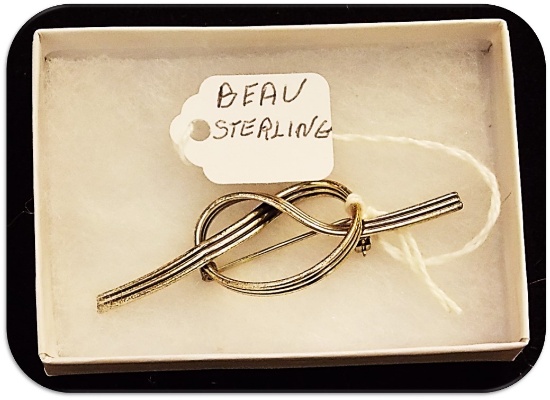 Vintage Beau Sterling Silver Brooch