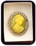 Vintage Cameo Brooch