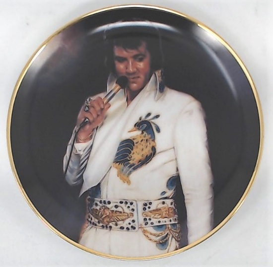 Elvis Presley Collectible Plate "Elvis Remembered: Tenderly"