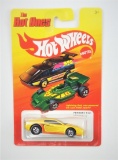 2011 Ferrari 512 Yellow Hot Wheels The Hot Ones Collectible Diecast Car