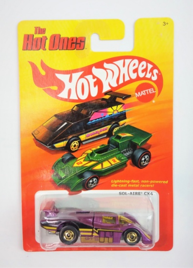 2011 Sol Aire CX4 Hot Wheels The Hot Ones Collectible Diecast Car