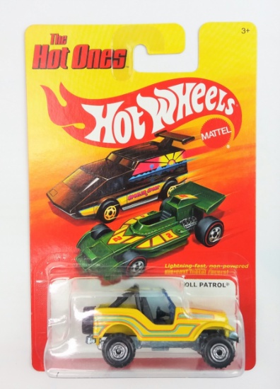 2011 Roll Patrol Yellow Jeep Hot Wheels The Hot Ones Collectible Diecast Car