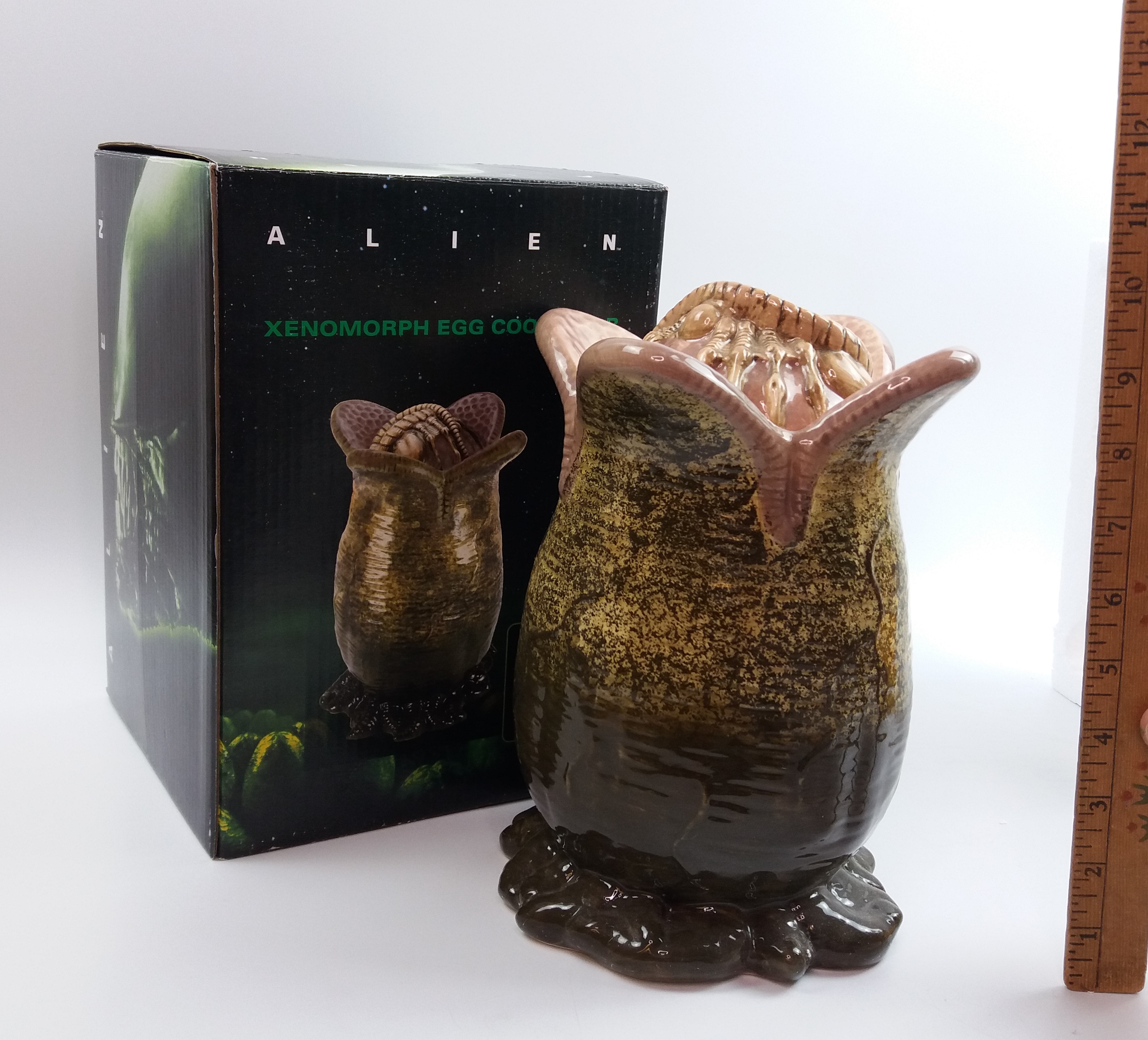 Aliens Xenomorph Alien Egg Ceramic Cookie Jar w/ | Proxibid