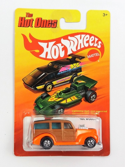 2011 '40s Woodie Hot Wheels The Hot Ones Collectible Diecast Car