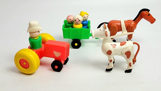 Vintage Fisher Price Play Family Farm Toy Grouping