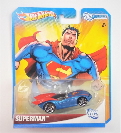 Superman DC Universe 2011 Hot Wheels Diecast Car