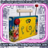 Vintage Fisher Price TV-Radio Farmer in the Dell Wind-Up Children's Toy