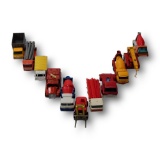 Vintage DieCast Truck & Construction Vehicle Grouping: Older Lesney, Matchbox etc.
