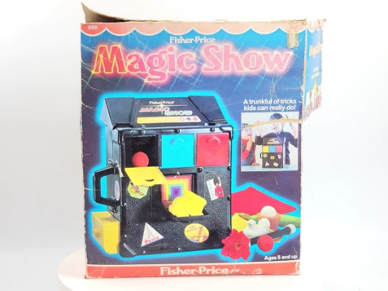 Fisher-Price Magic Show Traveling Magic Trunk Playset #999 (Vintage, Boxed)