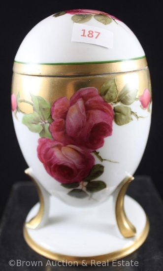 Mrkd. R.S. Germany 3-pedestal ftd. Egg with lid, white with large dark pink roses/green leaves