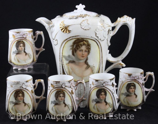 Unm. Porcelain 8"h chocolate pot and (4) 3"h cups, Queen Louise on white with heavy gold details